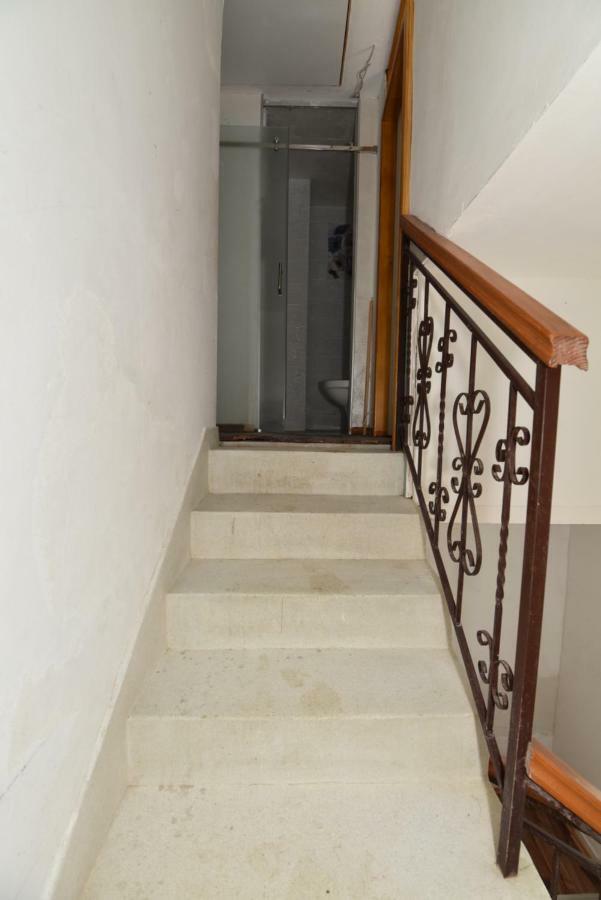 Hostel Michel Budva Exteriör bild
